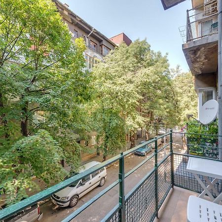 Central Apartment София Экстерьер фото