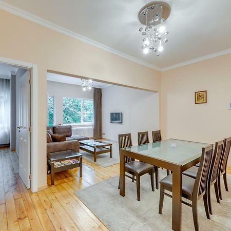 Central Apartment София Экстерьер фото