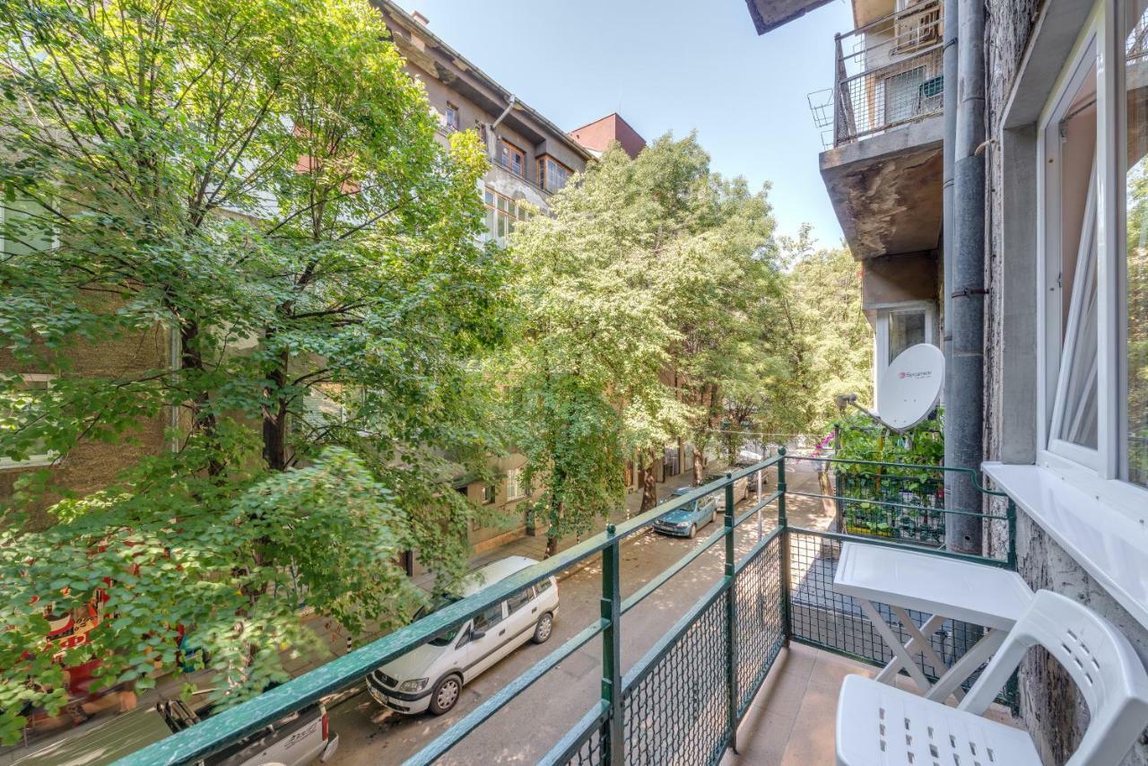 Central Apartment София Экстерьер фото